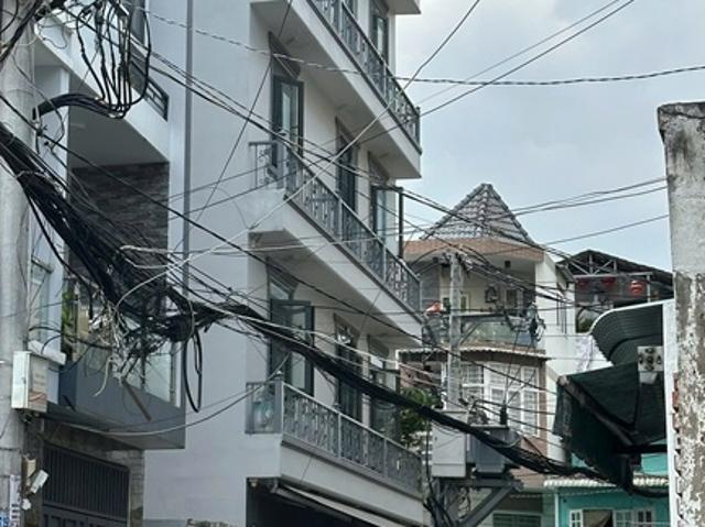 Nhà mặt phố bán