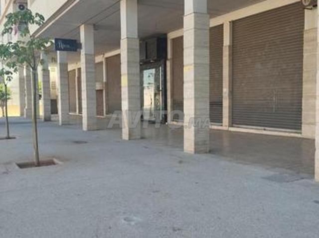 Local commercial location à Fès