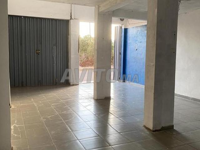 Local commercial location à Anfa, Moulay Rachid