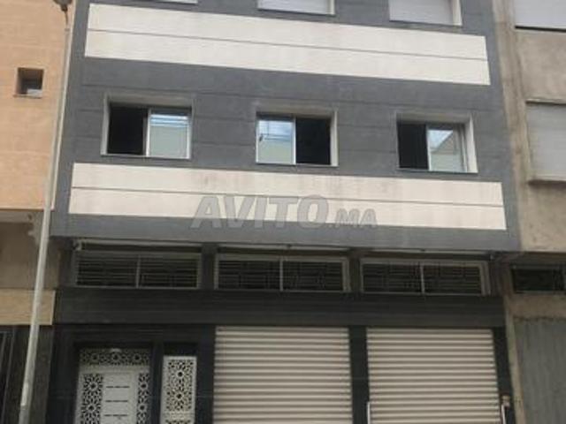 Local commercial location à Salé