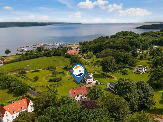 Villa til salg i Brejning, Vejle