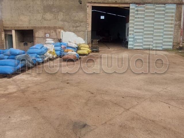 Local commercial vente à Tahala