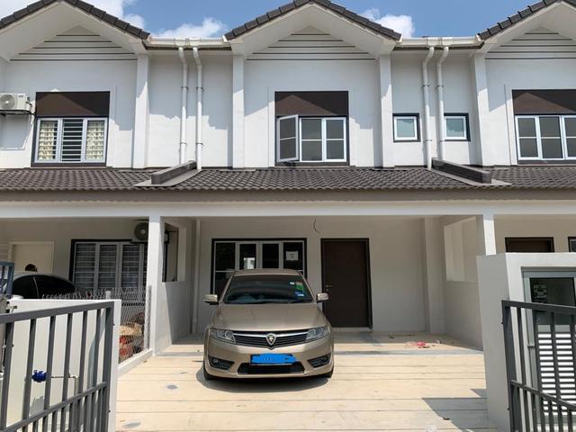 Terraced House for rent in Tanjong Sepat, Selangor