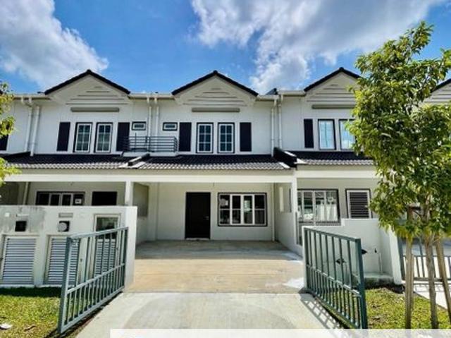 House for sale in Tanjong Sepat, Selangor