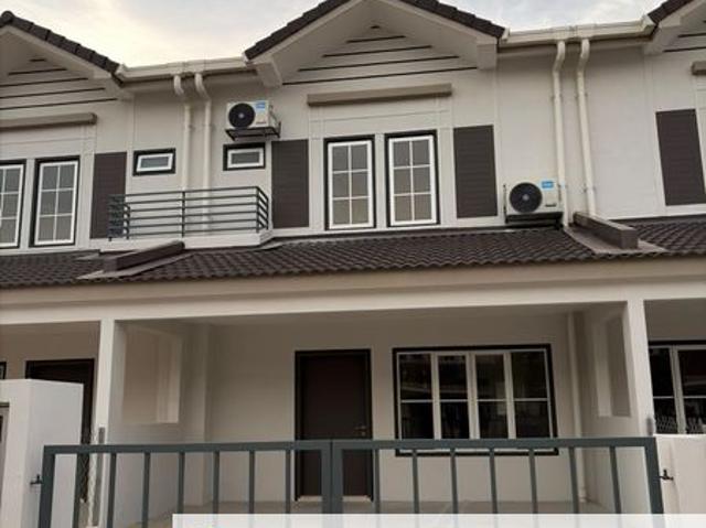 House for sale in Tanjong Sepat, Selangor