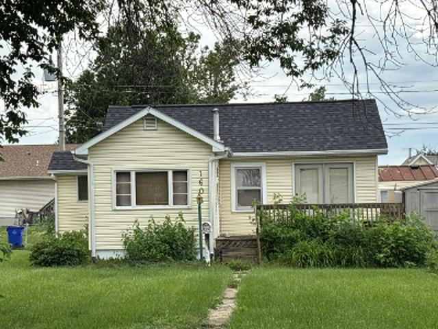 House for sale in Linn, Iowa
