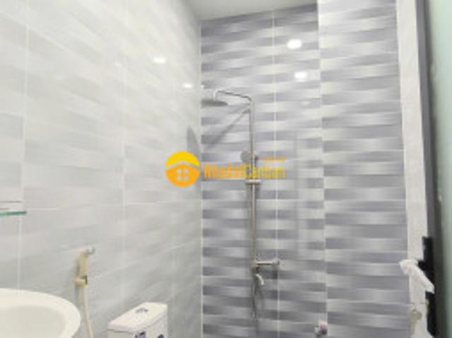 Nhà mặt phố bán