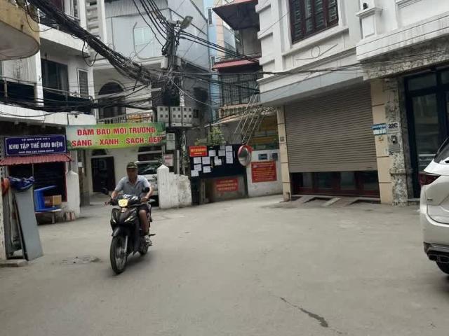 Nhà bán tại Hoàn Kiếm, Hà Nội