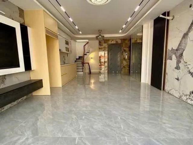 Nhà bán tại Hoàn Kiếm, Hà Nội