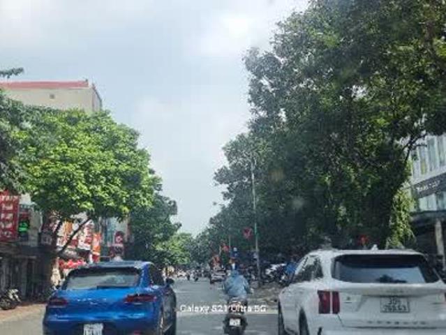 Nhà mặt phố bán tại Hoàn Kiếm, Hà Nội