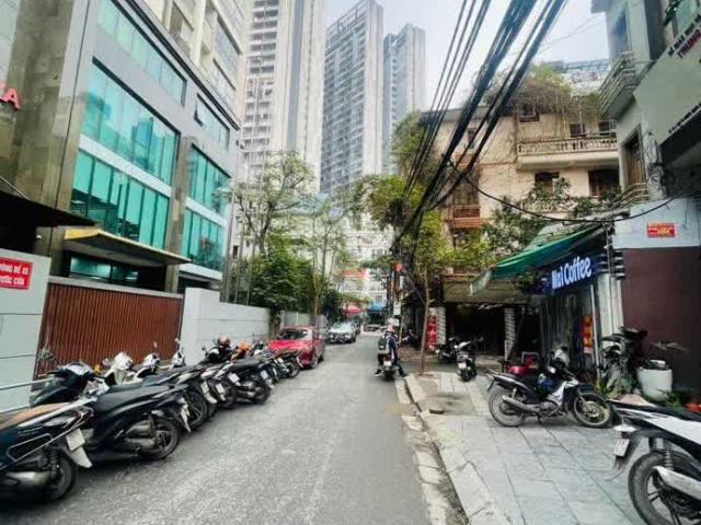 Nhà bán tại Hoàn Kiếm, Hà Nội
