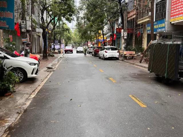 Nhà bán tại Hoàn Kiếm, Hà Nội