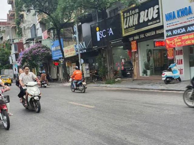 Nhà mặt phố bán tại Hoàn Kiếm, Hà Nội