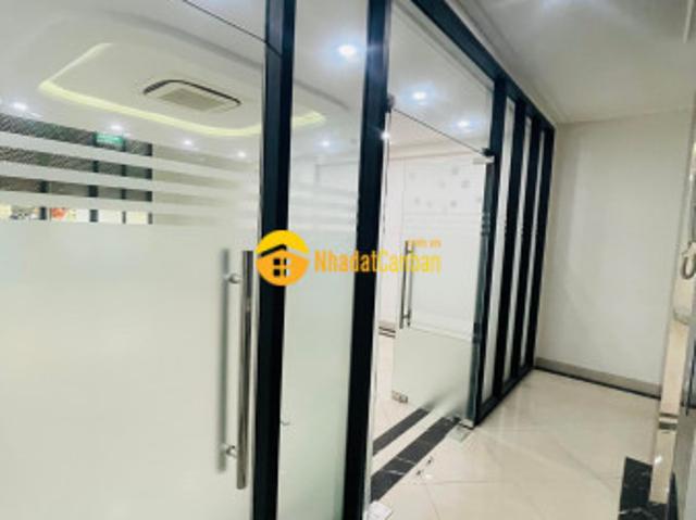 Nhà mặt phố bán