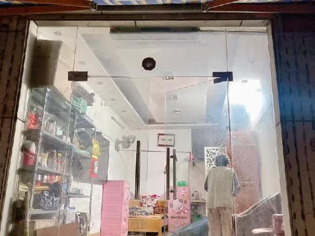 Nhà mặt phố bán tại Hoàn Kiếm, Hà Nội