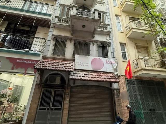 Nhà mặt phố bán tại Hoàn Kiếm, Hà Nội