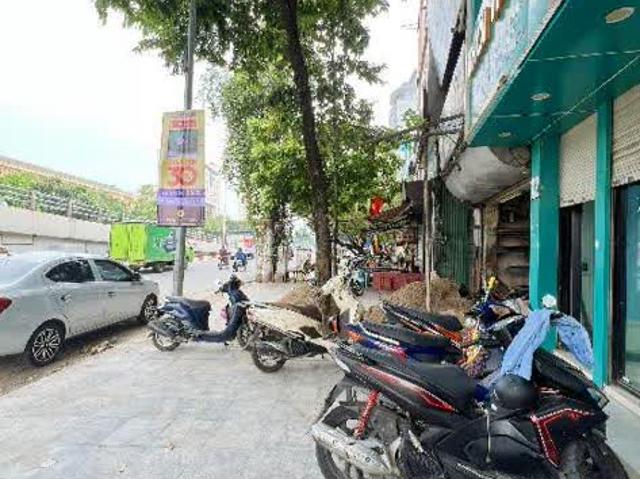 Nhà mặt phố bán tại Hoàn Kiếm, Hà Nội