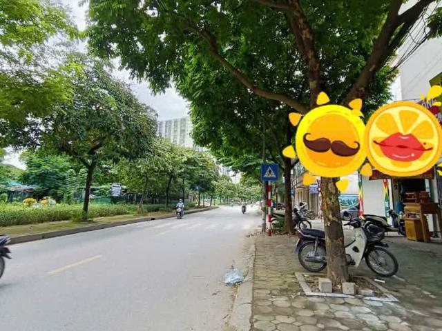 Nhà mặt phố bán tại Hoàn Kiếm, Hà Nội