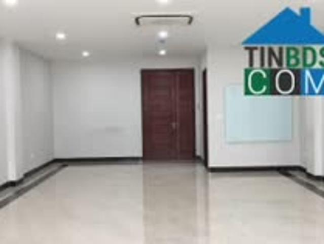 Nhà mặt phố bán tại Hoàn Kiếm, Hà Nội