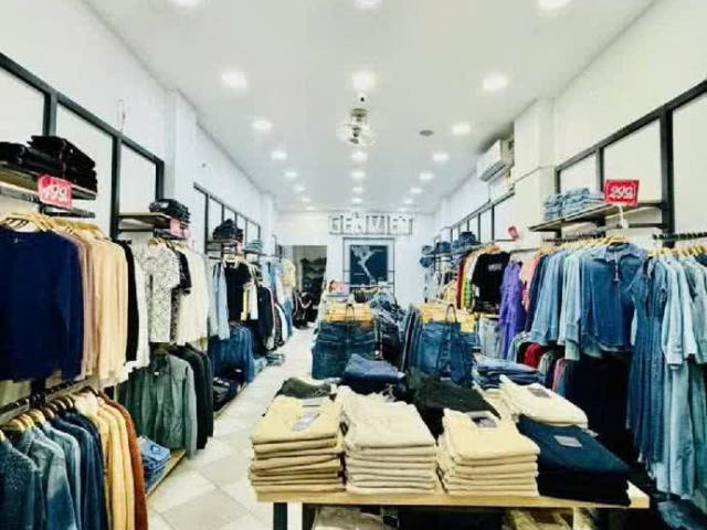 Nhà mặt phố bán tại Hoàn Kiếm, Hà Nội