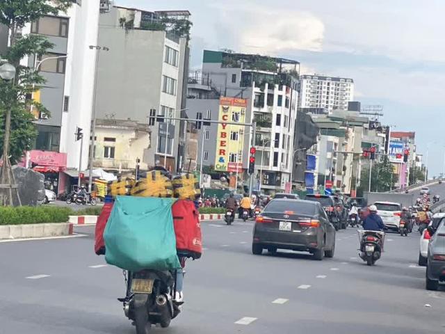 Nhà mặt phố bán tại Hoàn Kiếm, Hà Nội