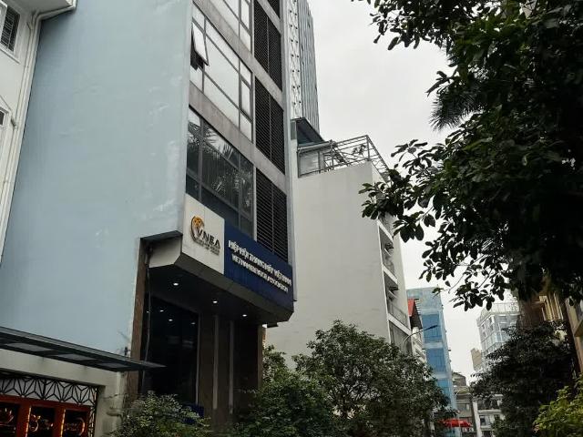 Nhà mặt phố bán tại Hoàn Kiếm, Hà Nội