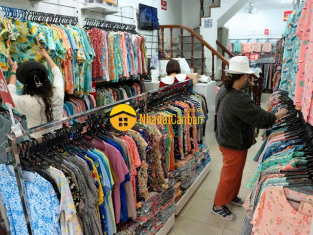 Nhà mặt phố bán