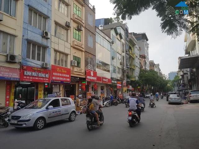 Nhà mặt phố bán tại Hoàn Kiếm, Hà Nội