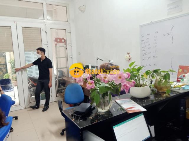 Nhà mặt phố bán
