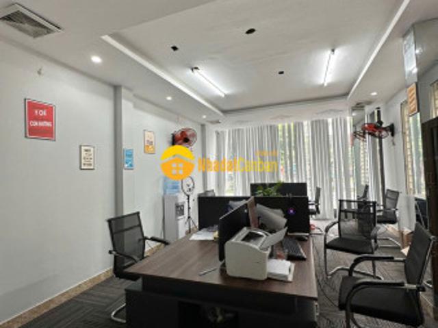 Nhà mặt phố bán