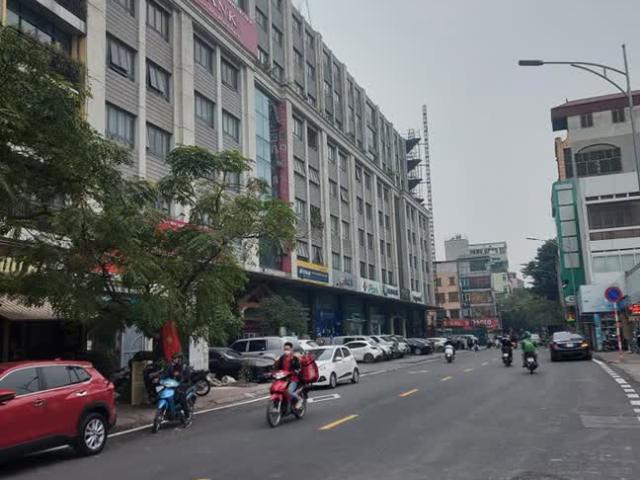 Nhà mặt phố bán tại Hoàn Kiếm, Hà Nội