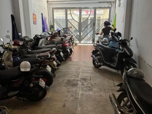 Nhà mặt phố bán tại Hoàn Kiếm, Hà Nội