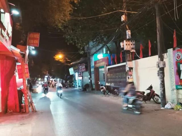Nhà mặt phố bán tại Hoàn Kiếm, Hà Nội
