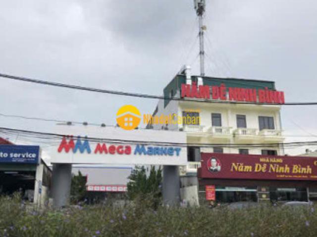 Nhà mặt phố bán
