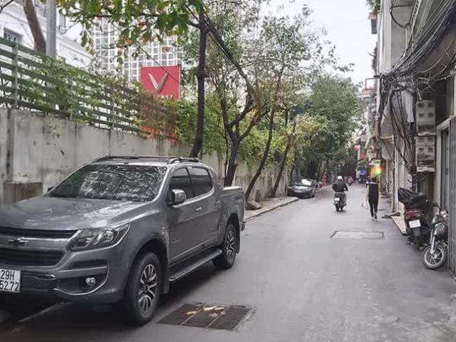 Nhà mặt phố bán tại Hoàn Kiếm, Hà Nội