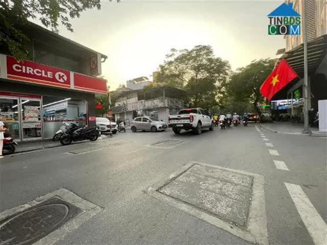 Nhà mặt phố bán tại Hoàn Kiếm, Hà Nội