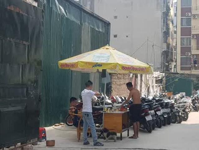 Nhà mặt phố bán tại Hoàn Kiếm, Hà Nội