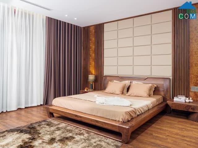Nhà mặt phố bán tại Hoàn Kiếm, Hà Nội