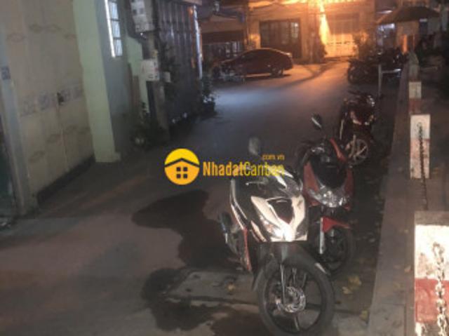 Nhà mặt phố bán
