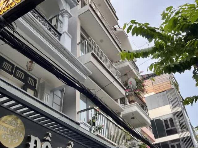 Nhà mặt phố bán tại Hoàn Kiếm, Hà Nội