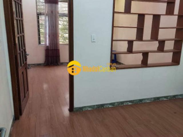 Nhà mặt phố bán