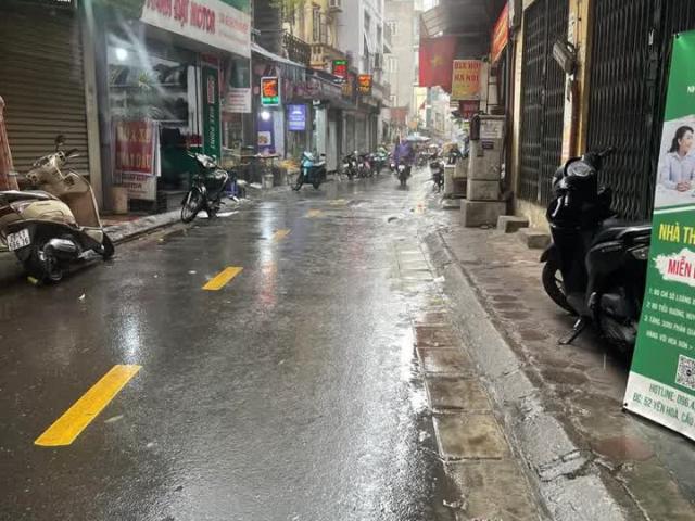 Nhà mặt phố bán tại Hoàn Kiếm, Hà Nội
