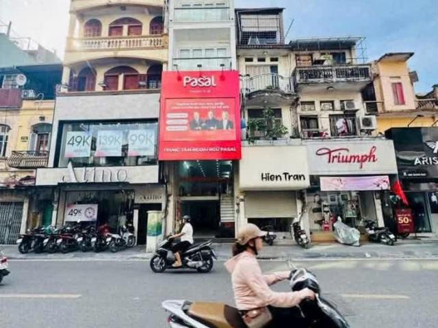 Nhà mặt phố bán tại Hoàn Kiếm, Hà Nội