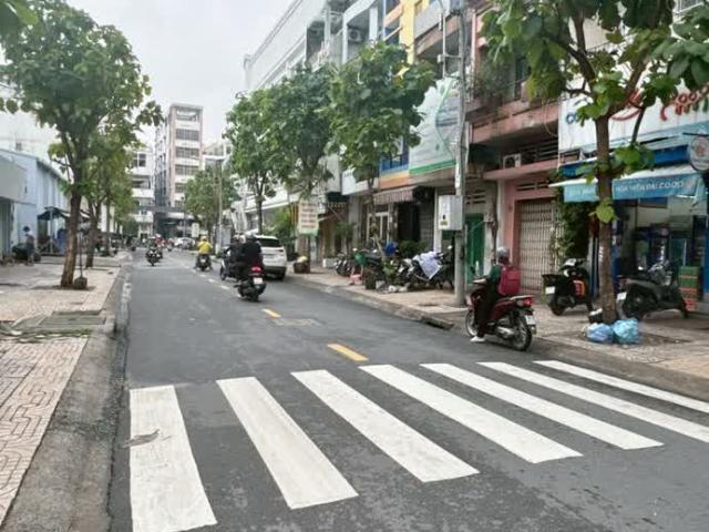 Nhà mặt phố bán tại Khuôn viên UBND Thành phố Hồ Chí Minh, Thành phố Hồ Chí Minh