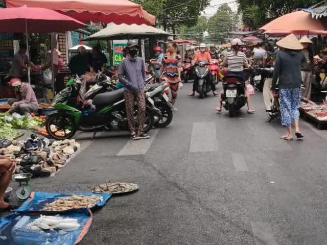 Nhà mặt phố bán tại Khuôn viên UBND Thành phố Hồ Chí Minh, Thành phố Hồ Chí Minh