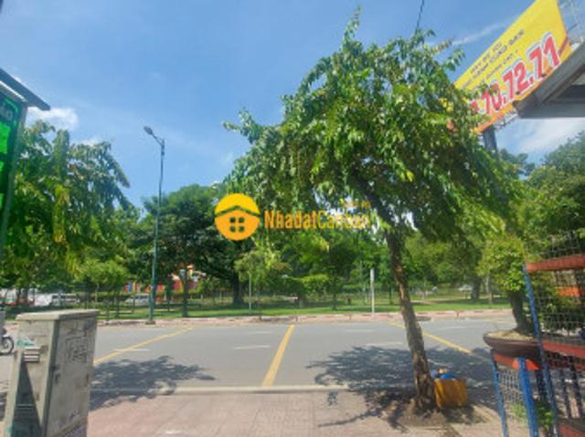 Nhà mặt phố bán