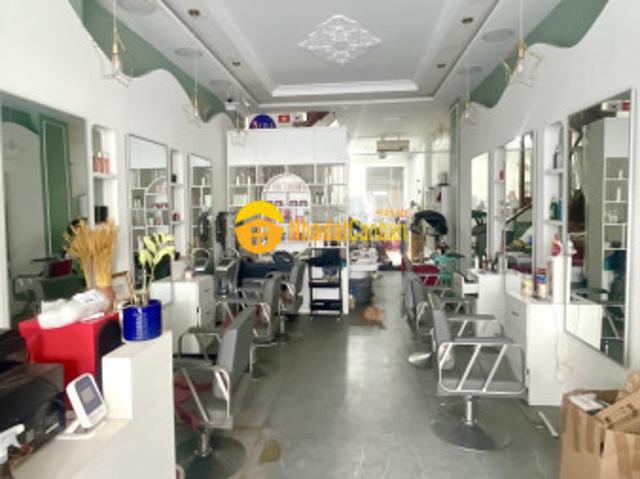Nhà mặt phố bán