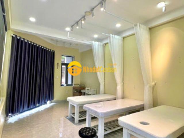 Nhà mặt phố bán