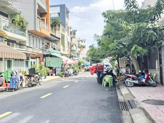 Nhà mặt phố bán tại Khuôn viên UBND Thành phố Hồ Chí Minh, Thành phố Hồ Chí Minh