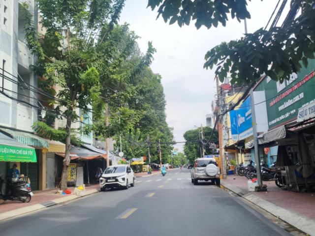 Nhà mặt phố bán